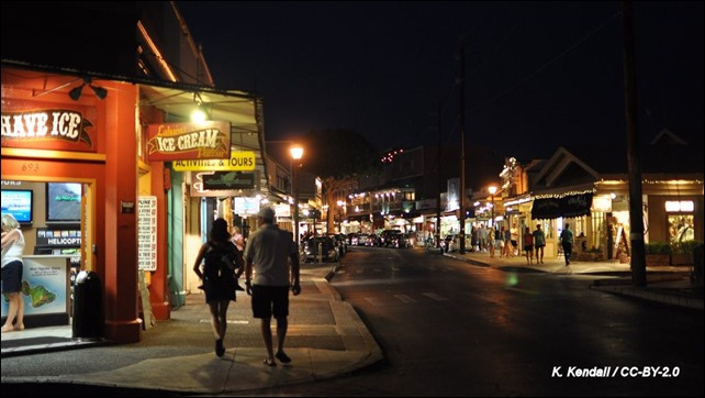 Lahaina-night-street